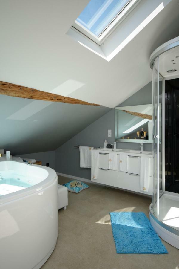 Mv Suite & Spa Reims Bagian luar foto